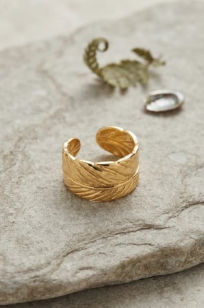 Bohem Tüy Motifli Kalın Ayarlanabilir Gold Renk Yüzük TJ-BYK4233
