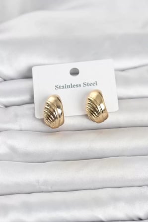 316L Çelik Gold Renk Desenli Yarım Halka Model Kadın Küpe TJ-BKP11807