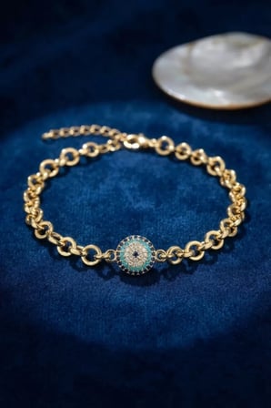 Gold Renk Zirkon Taşlı Nazar Model Pirinç Kadın Bileklik TJ-BB8825