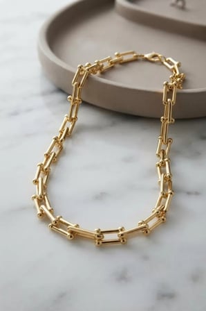 Gold Renk Pirinç Tifani Model Kadın Kolye TJ-BKO11153