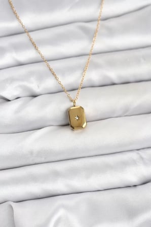 316L Çelik Zincir Gold Renk Minimal Kutup Yıldızı Model Kadın Kolye - TJ-BKO10683