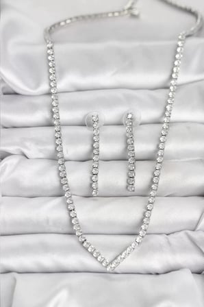 Gümüş Renk Zirkon Taşlı Kadın Kolye Küpe Seti - TJ-BKO10638