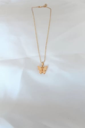 Gold Kaplama Sarı Renk Sedefli Kelebek Kolye - TJ-BKO6439