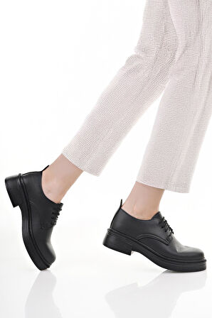Kadın Bağcıklı Makosen Loafer Ayakkabı