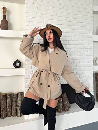 Kruvaze Yaka Düğmeli Kemerli Cepli Apoletli Kuşaklı Trençkot