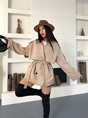 Kruvaze Yaka Düğmeli Kemerli Cepli Apoletli Kuşaklı Trençkot