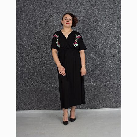 Truva Xxl Büyük Beden Kadın Giyim Nakış İşlemeli Elbise Siyah Elb528