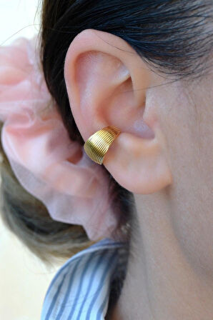 Bohem Bombeli Earcuff – Mat Geçişli Sıkıştırmalı Kıkırdak Küpesi | Rodyum Kaplama Çelik