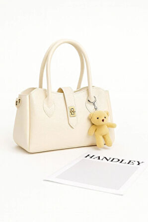 Soft Deri Kadın El ve Omuz Çantası – Peluş Ayıcık Hediyeli