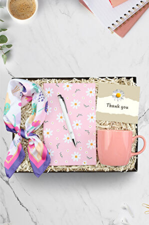 Pembe Baskılı Defter & Beyaz Tükenmez Kalem & Fular & Pembe Kupa Hediye Seti