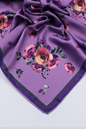 Beyaz Çiçekli Defter & Mor Tükenmez Kalem & Mor Çiçekli Fular Hediye Seti