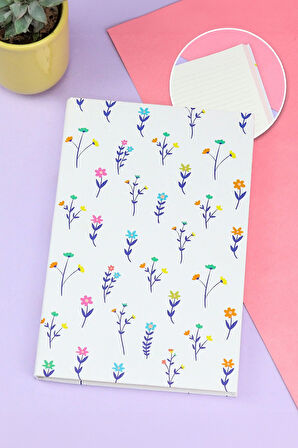 Beyaz Çiçekli Defter & Mor Tükenmez Kalem & Ahşap Not Tutucu & Pipetli Cam Matara Hediye Seti