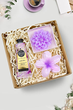 Lotus Toka & Lotus Çiçeği Mum & Eyüp Sabri Tuncer El Kremi Hediye Seti
