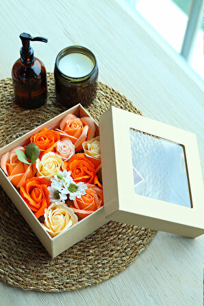 Bej Turuncu Gül Kutusu