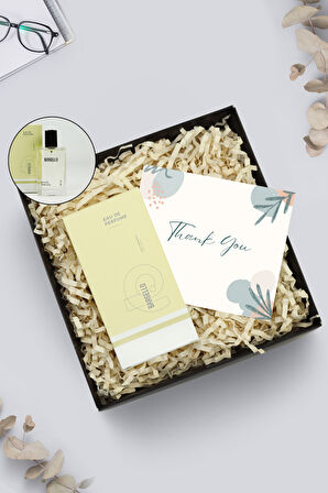 Özel Kutusunda Kadın Parfüm