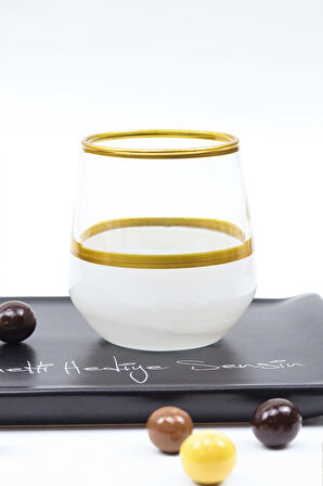 Beyaz Fincan & Kahve Yanı Su Bardağı & Sunum Kahve Peçetesi & Kristal Mini Abajur Hediye Seti