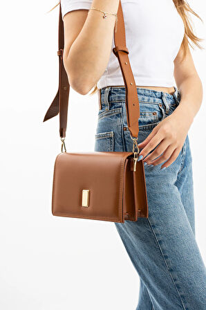 2 Bölmeli Çapraz Askılı Ayarlanabilir Omuz Çantası