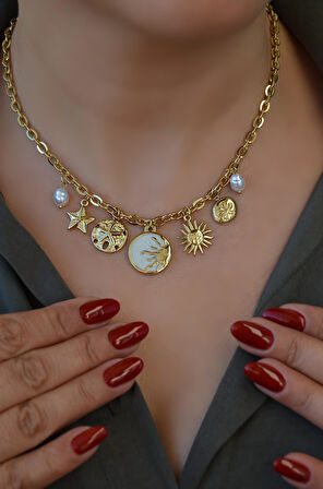 Güneş İnci ve Yıldız Charmlı Çelik Kolye Gold Renk Güneş Detaylı Choker