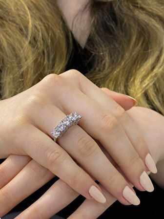 Orijinal Swarovski Pırlanta Model Beştaş 925 Gümüş Yüzük