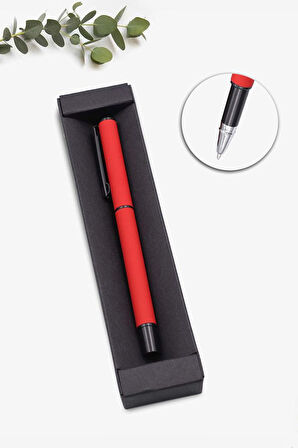 Kırmızı Su Matarası & Metal Kutulu Mum & Kırmızı Çelik Termos & Ajanda & Roller Kalem Hediye Seti