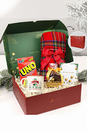 Happy New Year Temalı Kupa & Çift Taraflı Kalın Şal & UNO Kart Oyunu & Godiva Çikolata Hediye Seti