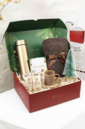 Porselen Fincan & Örgülü Şal & Dereceli Termos & Çam Ağacı & Tek İçimlik Türk Kahvesi Hediye Seti