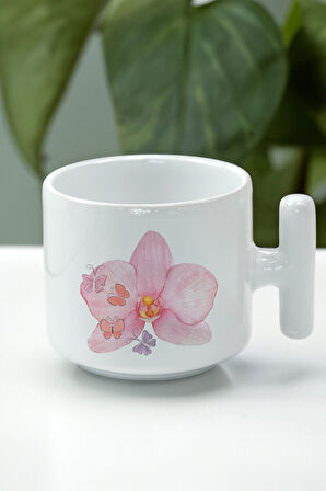 Pembe Çiçekli Kutusunda Çiçek Buketi & Lavi Çikolata & Çiçek Kupa Hediye Seti