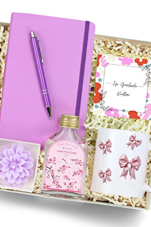 Mor Defter & Kalem & Baskılı Kupa & Lotus Mum & Japon Kiraz Çiçeği Kolonyası Hediye Seti