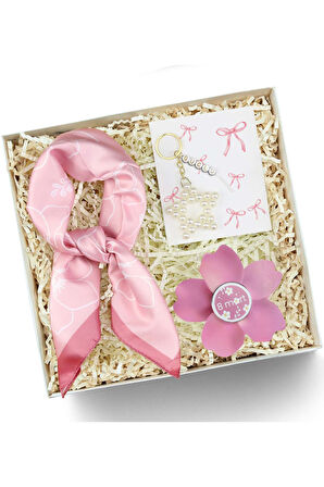 Motto İnci Yıldız Anahtarlık & Fular & Krem Hediye Seti