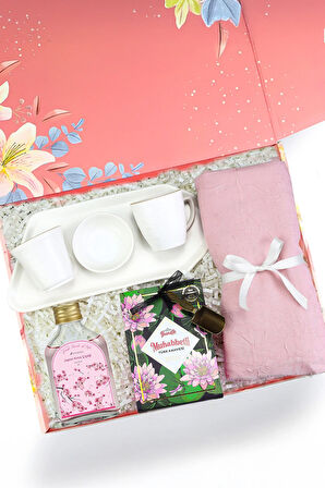 Türk Kahvesi & Kiraz Çiçeği Kolonyası & Pembe Şal & Türk Kahvesi Sunum Seti