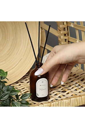 Ahşap Yelpaze & El ve Yüz Havlusu & Oda Kokusu & Beyaz Fincan Hediye Seti