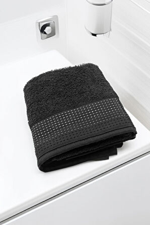 Termos Matara & Havlu & Tıraş Kolonyası & Axe Deodorant Hediye Seti