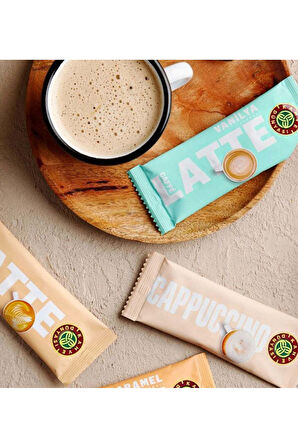 Yeşil Termos & Defter & Serve Deep Uçlu Kalem & Tek İçimlik Kahve & Ayıcık Anahtarlık Hediye Seti