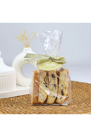 Bitki Çayı & Porselen Kupa & Bademli Kurabiye Hediye Seti