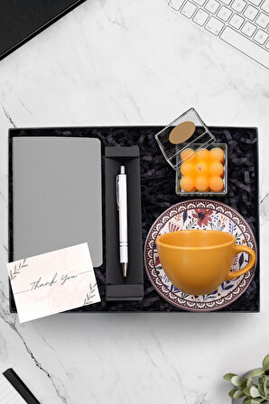 Beyaz Tükenmez Kalem-Mini Not Defteri-Kutulu Bubble Mum-Turuncu Çay ve Kahve Fincanı Hediye Seti