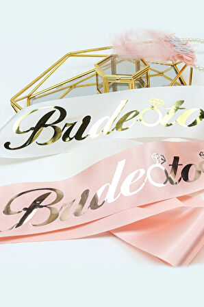 Kupa & Bride To Be Kuşak & Bitki Çayı & Oje & Saten Toka & Mum & Bride Geçici Dövme Hediye Seti