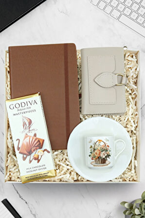Yumuşak Deri Kartlık Cüzdan & Defter & Baskılı Fincan & Godiva Çikolata Hediye Seti