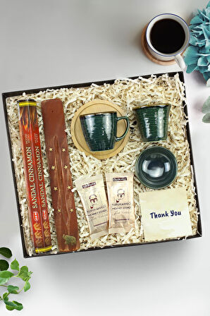 Yeşil Renk Kahve Sunum Seti & 2'li Tek İçimlik Mehmet Efendi Türk Kahvesi & Çubuk Tütsü Hediye Seti