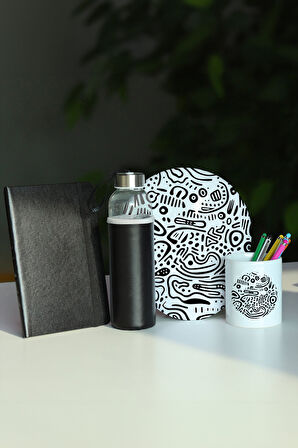 Siyah Defter & Deri Kılıflı Siyah 500 Ml Su Matarası & Mousepad & Kalemlik Hediye Seti