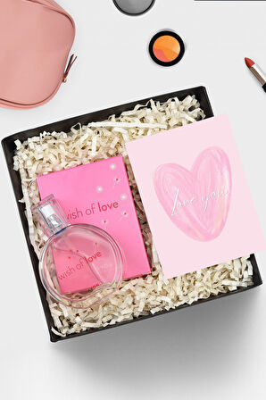 Hediye Kutusunda Kadın Parfüm