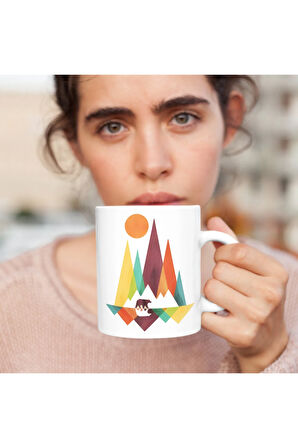 Modern Dağ Desenli Kupa