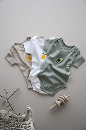 3lü Nakışlı Çıtçıtlı Kısa Kollu Body Zıbın Model 3