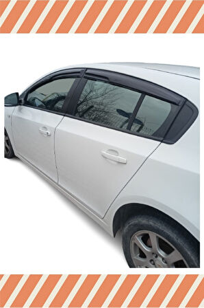 Chevrolet Cruze Hb Tüm 4'lü Mügen Cam Rüzgarlığı