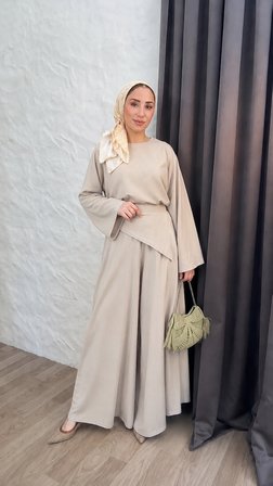Marakeş Kumaş Simetrik Kesim Üçgen Detaylı Etek Pantolon Takım