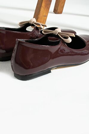 Kadın Fiyonlu Küt Burun Babet Ayakkabı TS1167