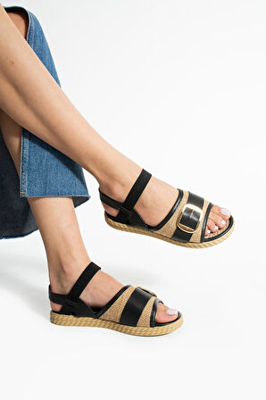 Kadın Günlük Tokalı Lastikli Yazlık Sandalet TS1187