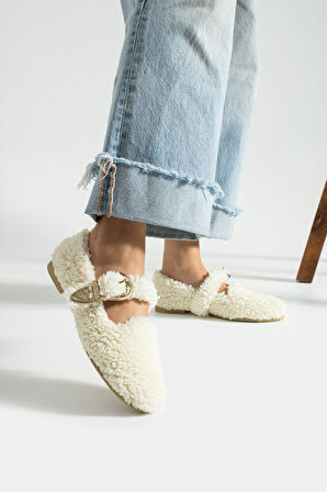 Kadın Tokalı Tüylü Peluş Babet Ev Terliği TS1189