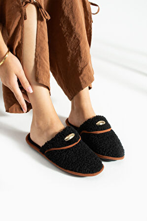 Kadın Tüylü Peluş Ev Terliği Terlik TS1191 