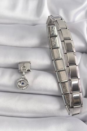 316L Çelik Gümüş Renk Sallantı Zirkon Taşlı Göz Model Nomination Charm - TJ-BC1157
