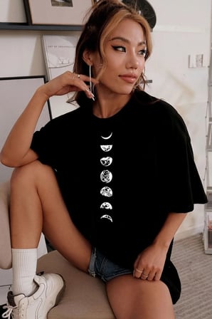Ayın Evreleri Baskılı Tshirt